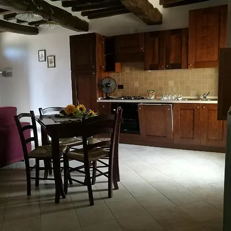 Appto Camelia 1 Bedroom, Living Room, 4 Pax,60mq Appartamento Monte Molino